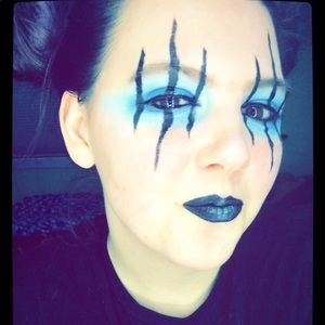 Meet your Posher, Cayla